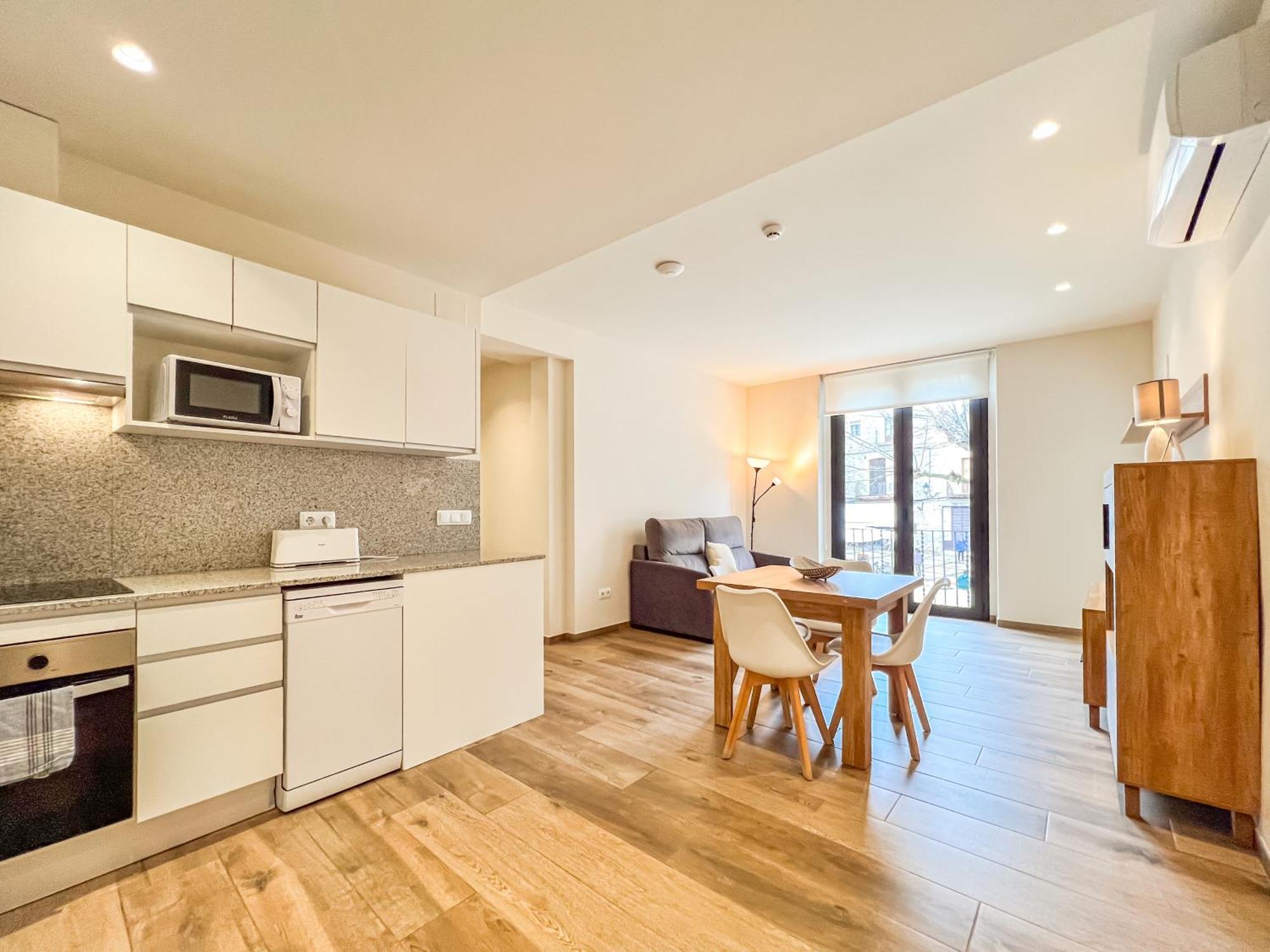 Can Cintet 1 Apartamento En La Plaza De Besalú Exteriör bild