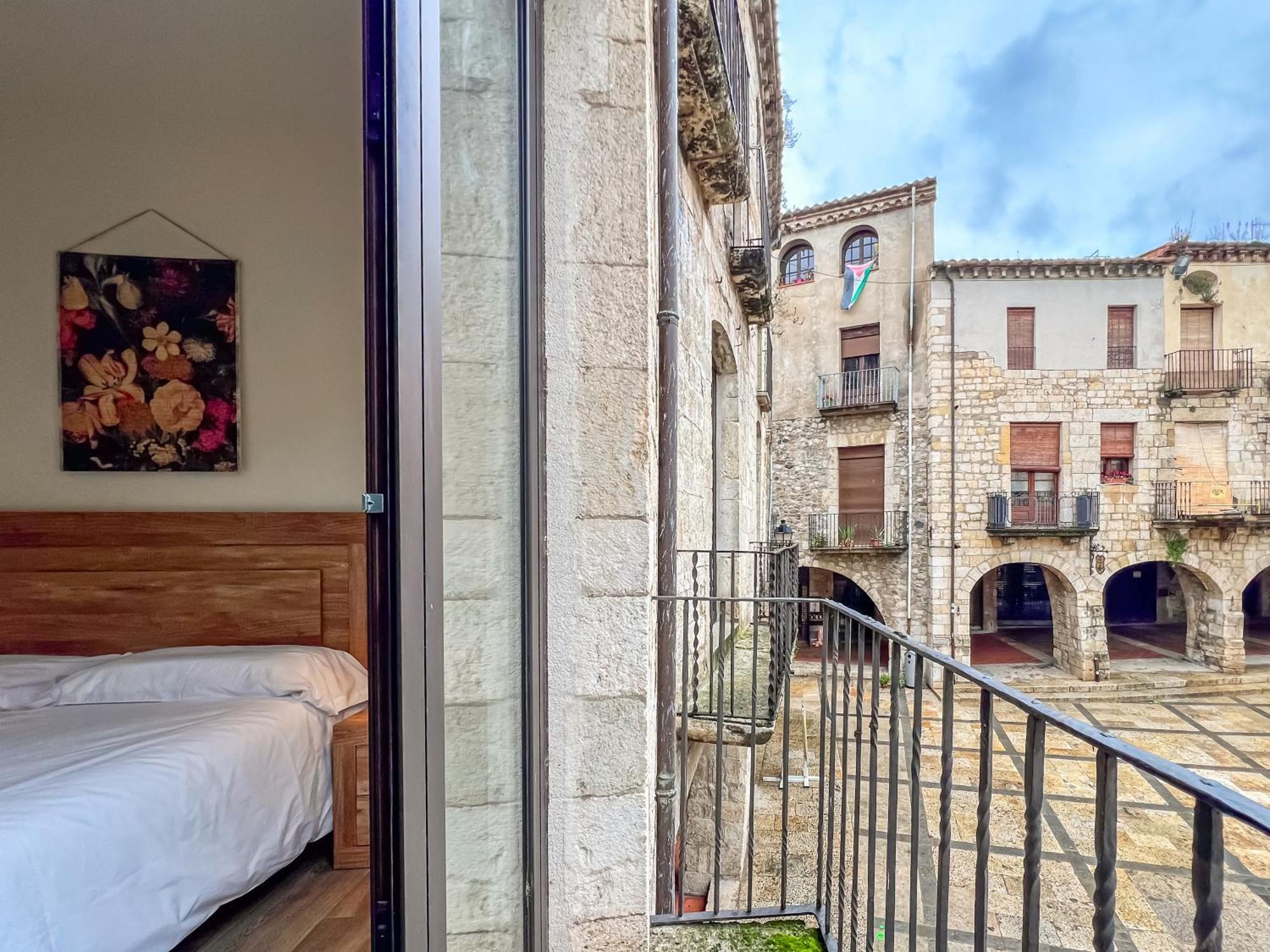 Can Cintet 1 Apartamento En La Plaza De Besalú Exteriör bild