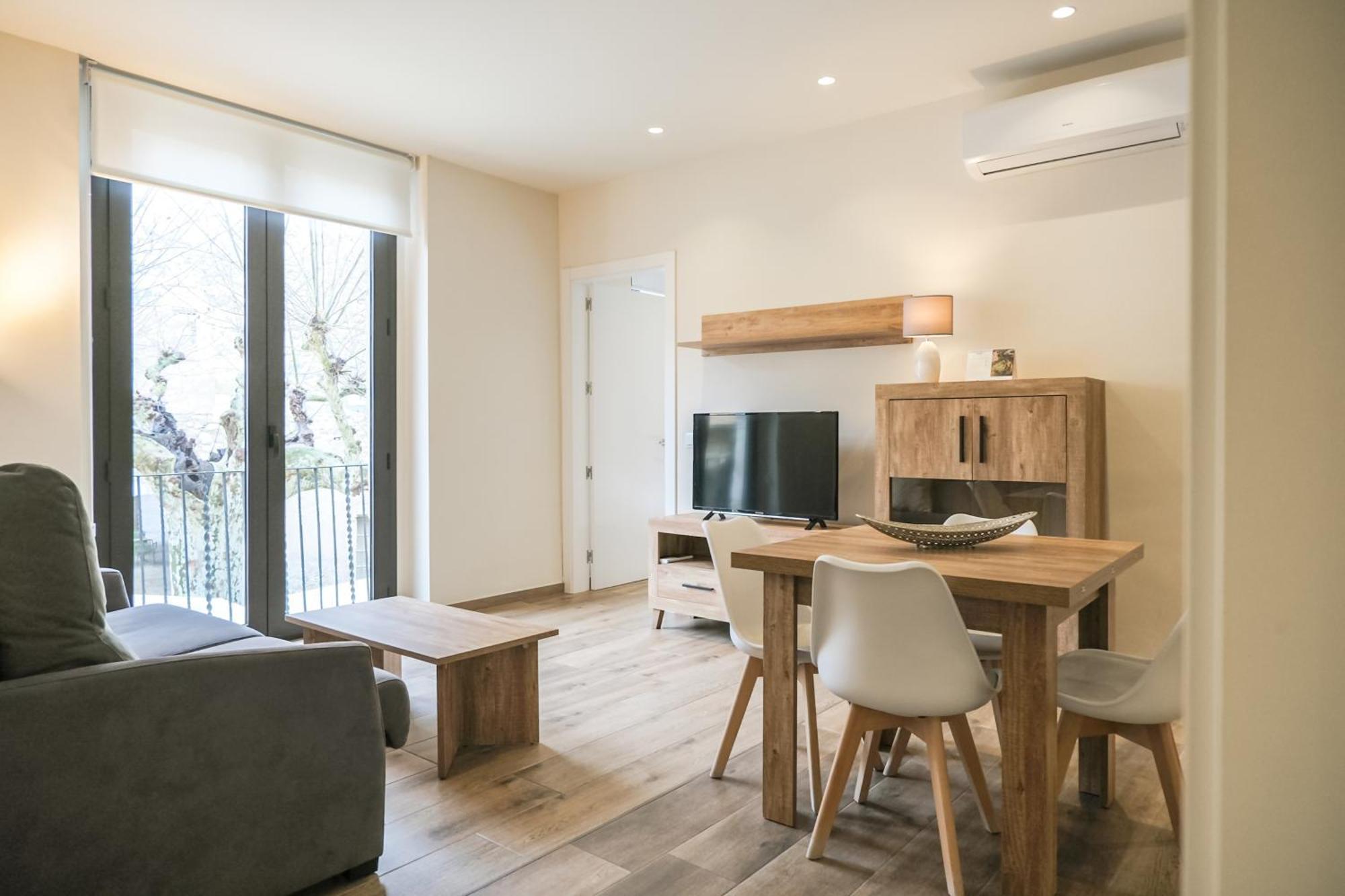 Can Cintet 1 Apartamento En La Plaza De Besalú Exteriör bild